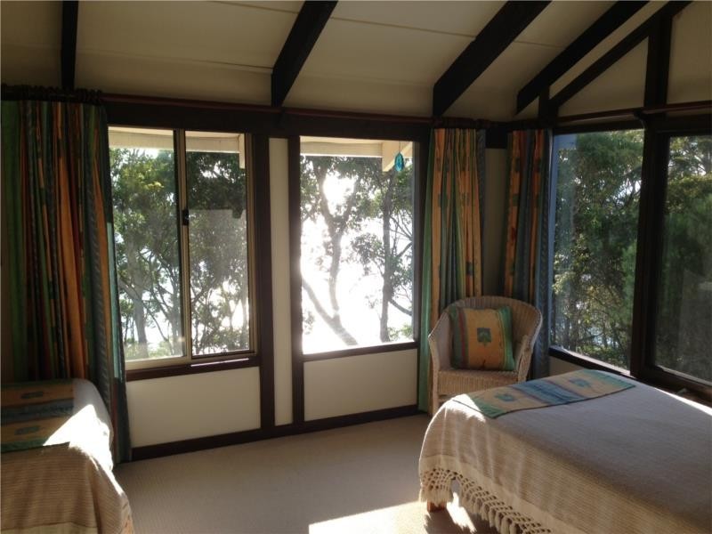 116 Bannister Head Road, Mollymook Beach NSW 2539