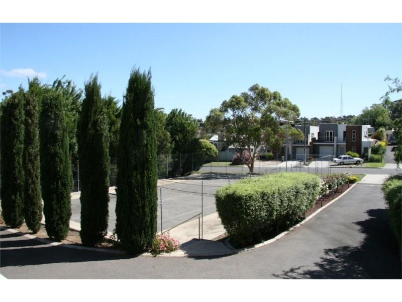 2 Sterry Street, Golden Square VIC 3555