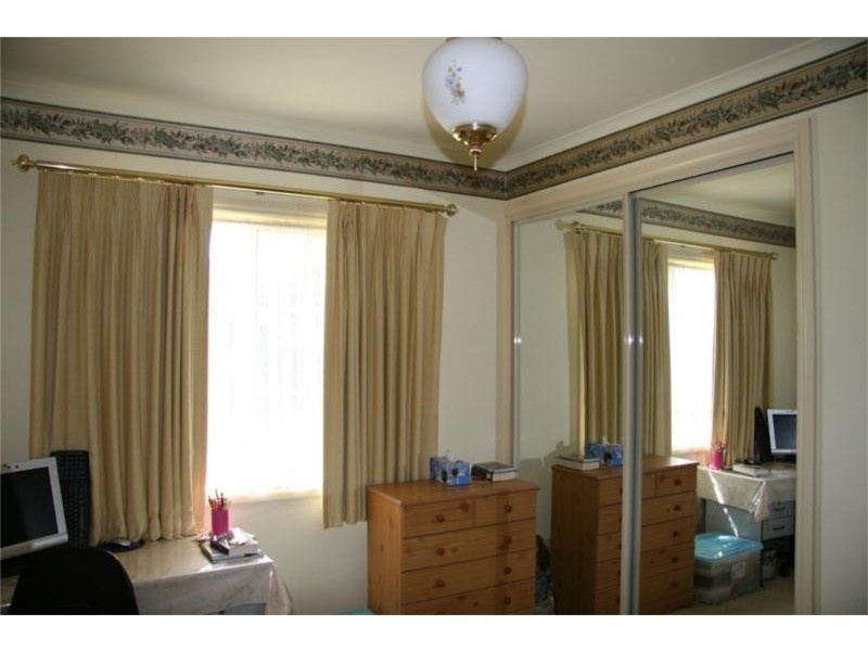 2 Sterry Street, Golden Square VIC 3555