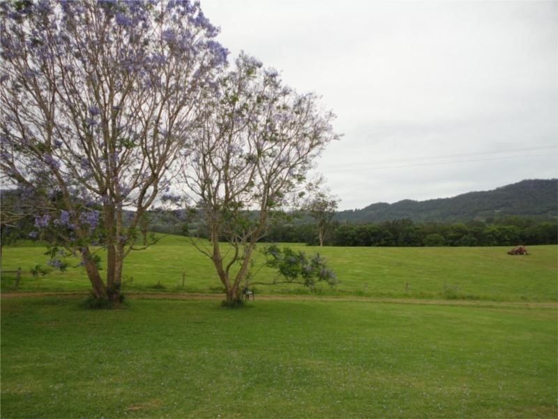 4 Blue Knob Road, Nimbin NSW 2480