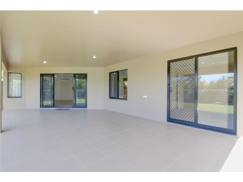 27 Angor Road, Trinity Park QLD 4879