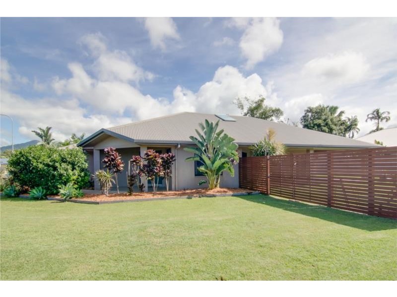 27 Angor Road, Trinity Park QLD 4879