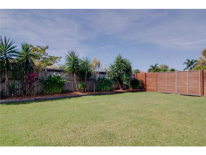 27 Angor Road, Trinity Park QLD 4879