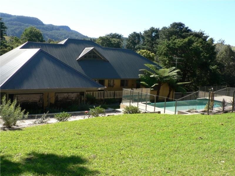 35a Stones Road, Mount Kembla NSW 2526