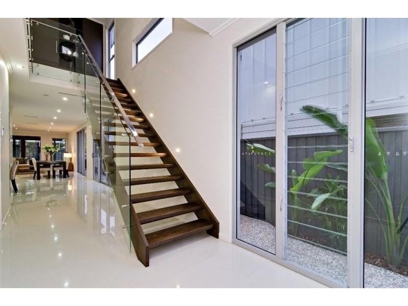 36 Philip Street, Hawthorne QLD 4171