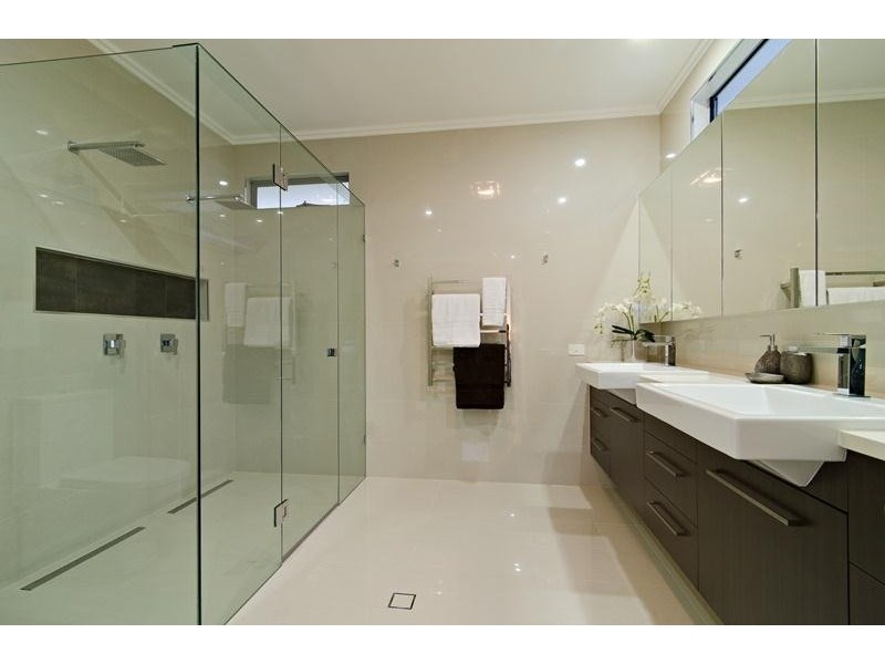 36 Philip Street, Hawthorne QLD 4171