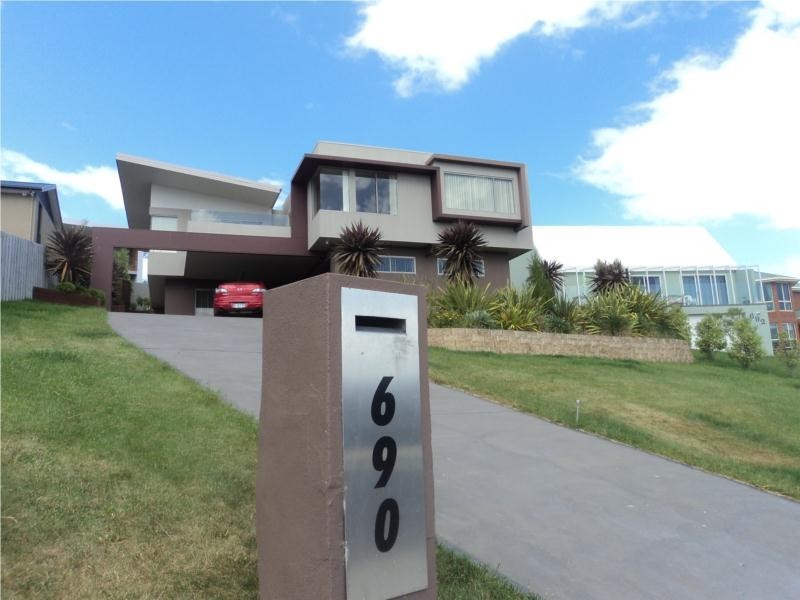690 Oceana Drive, Tranmere TAS 7018
