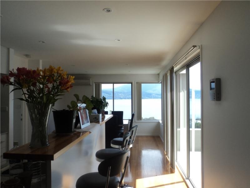690 Oceana Drive, Tranmere TAS 7018