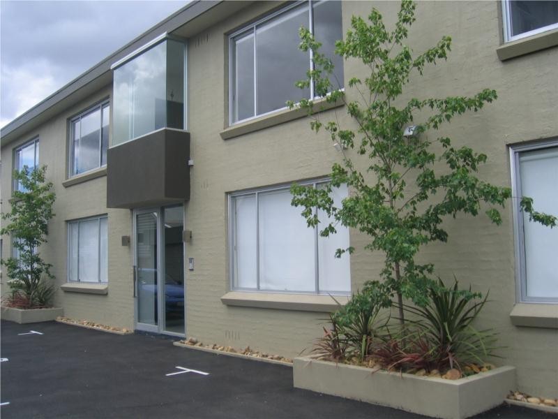 6/170 Barkly Street, Brunswick VIC 3056