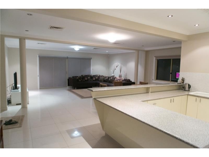 197 Willeroo Drive, Windsor Downs NSW 2756