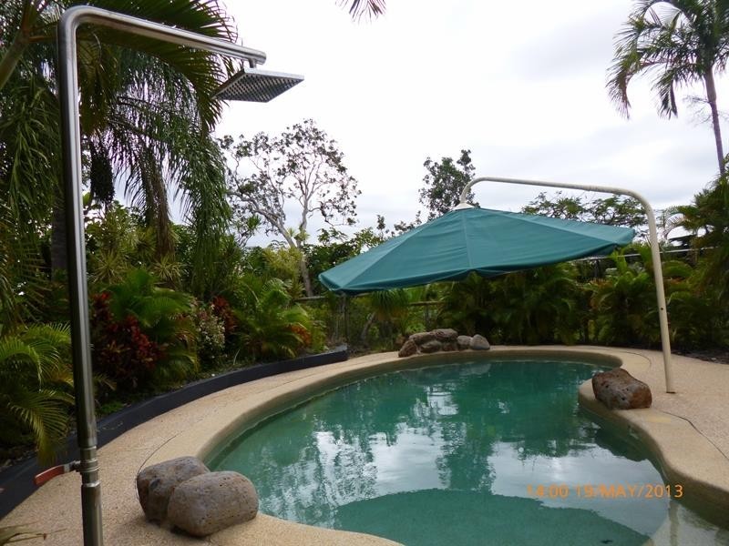 122 Mt Low Parkway, Mount Low QLD 4818