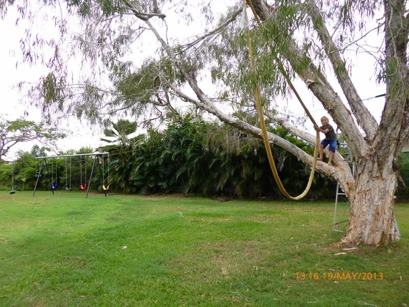 122 Mt Low Parkway, Mount Low QLD 4818