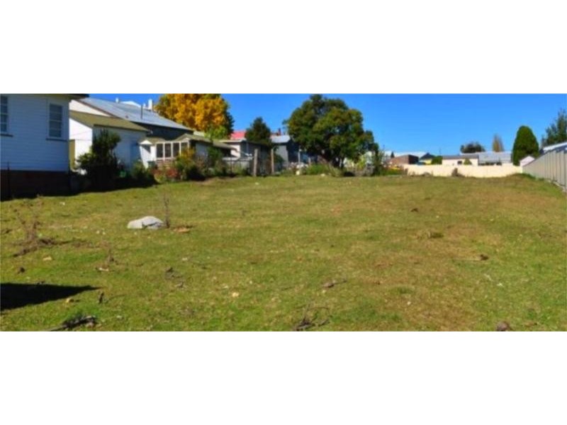 95 Molesworth Street, Tenterfield NSW 2372