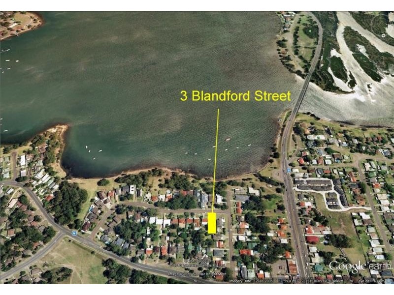 3 Blandford Street, Fennell Bay NSW 2283