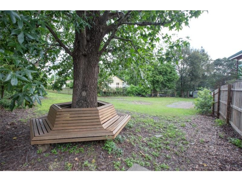 24 Nettleton Crescent, Moorooka QLD 4105