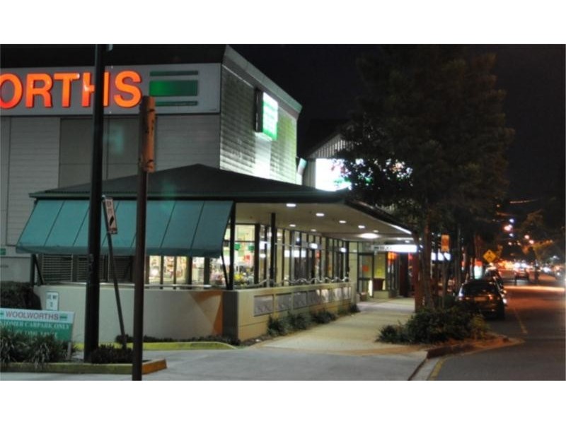 94 Gordon St, Hawthorne QLD 4171