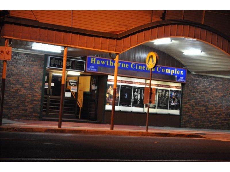 94 Gordon St, Hawthorne QLD 4171