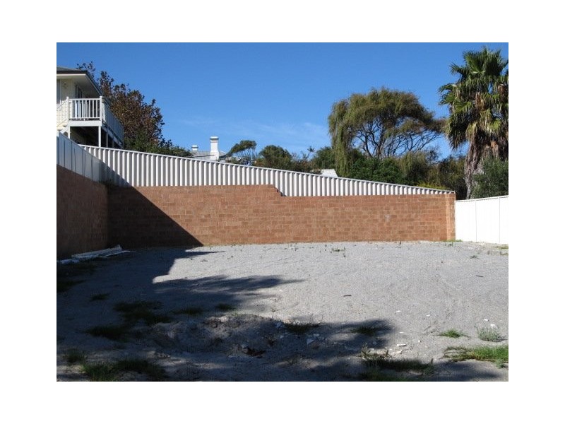 38 Melville Street, Albany WA 6330