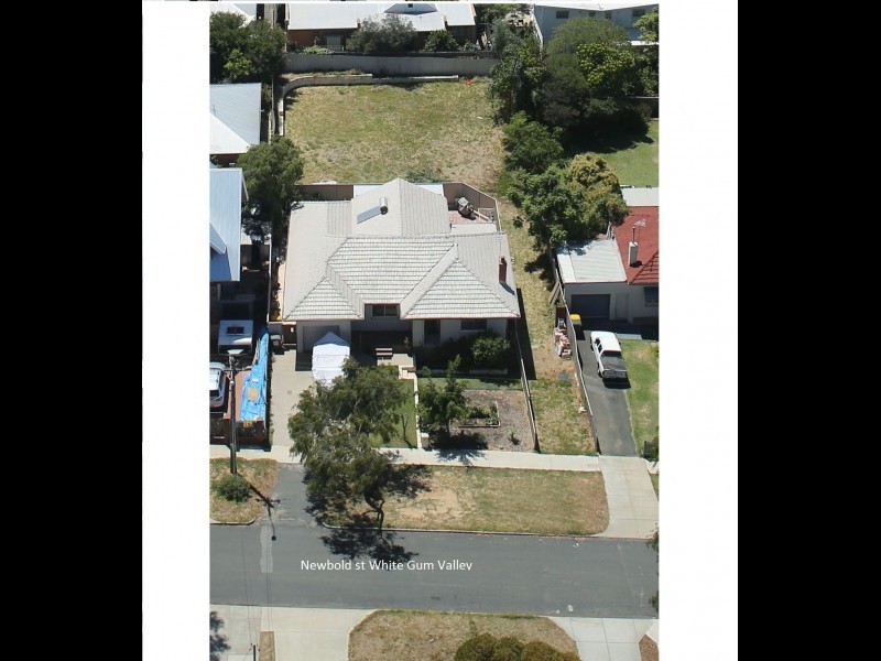 4A Newbold street, White Gum Valley WA 6162