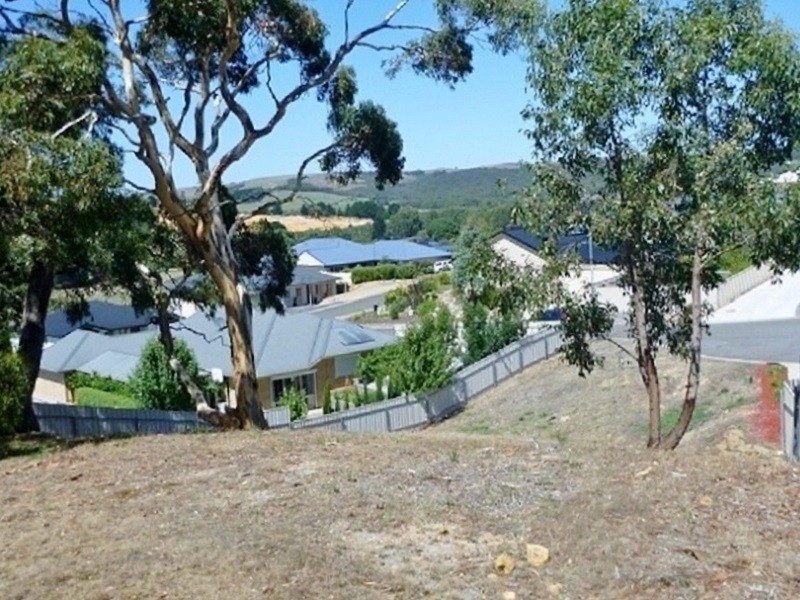 4 Eyre Court, Mount Compass SA 5210