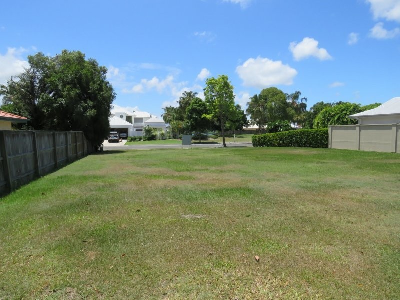 132 Shorehaven Drive, Noosaville QLD 4566