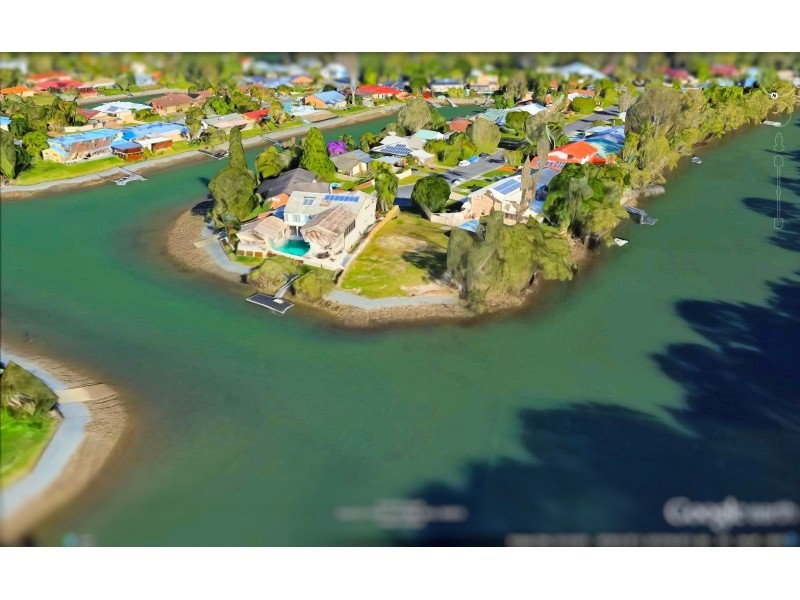 24 Westari Court, Currumbin Waters QLD 4223