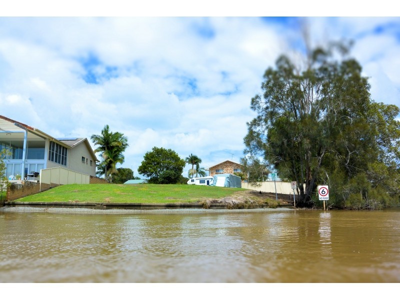 24 Westari Court, Currumbin Waters QLD 4223