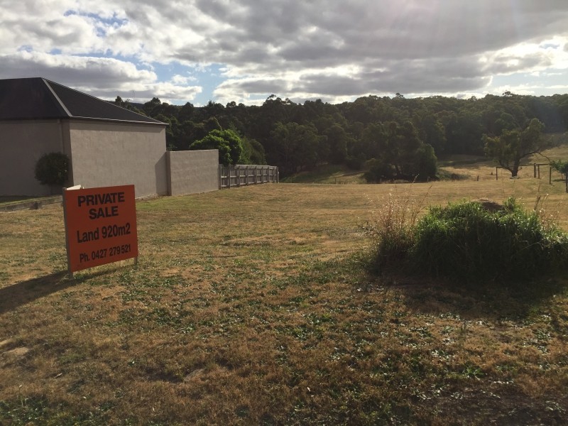 92 Coalville Road, Moe VIC 3825