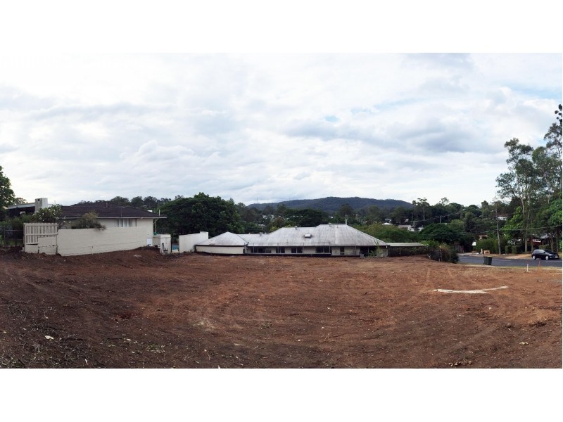 57 Marshall Lane, Kenmore QLD 4069