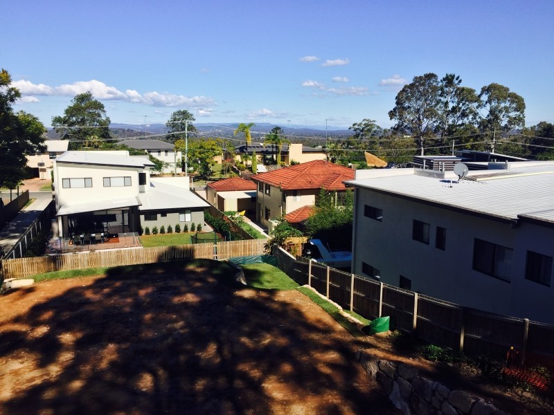 15A Holyoake Drive, Daisy Hill QLD 4127