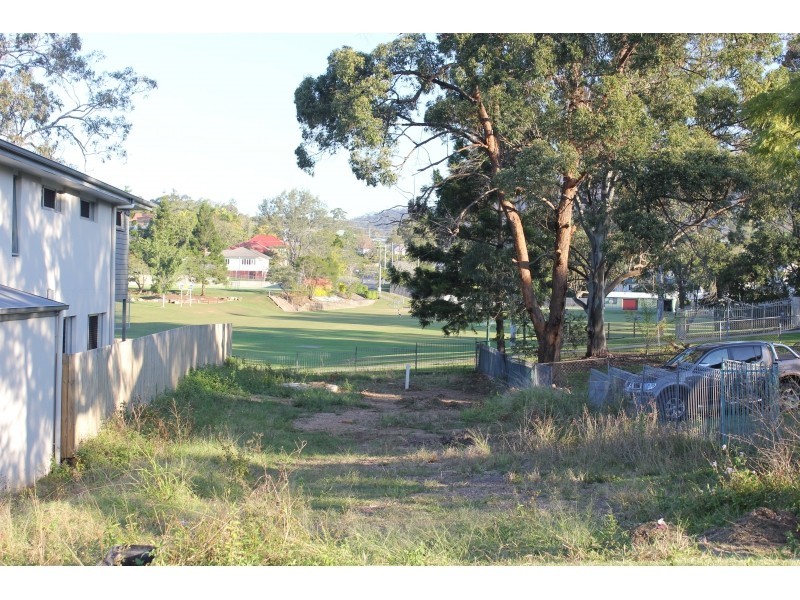 37 Rolleston Street, Keperra QLD 4054