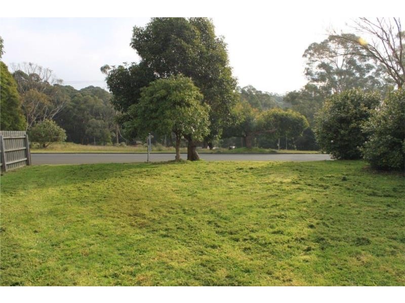 20 Baths Road, Mirboo North VIC 3871