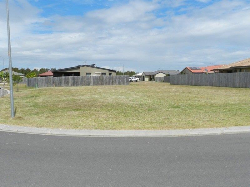 9 Dory Drive, Point Vernon QLD 4655