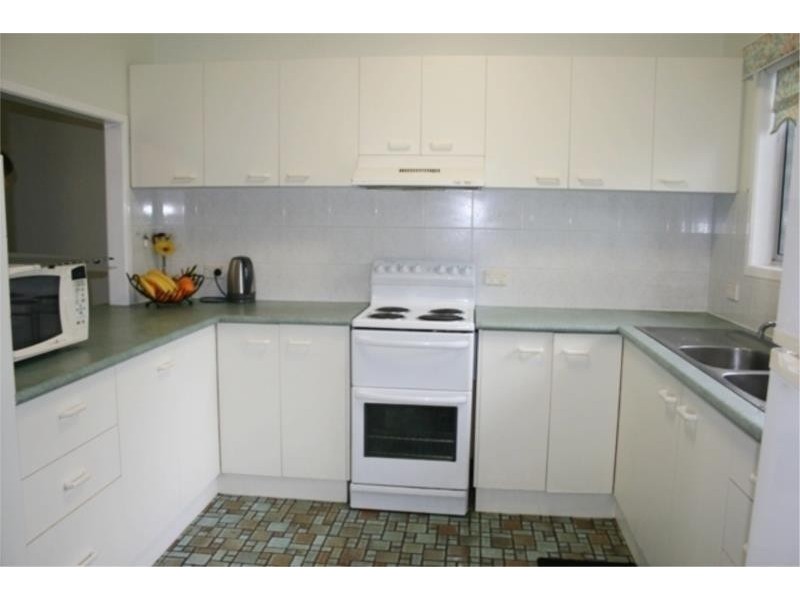 19 Campbell Street, Torquay QLD 4655