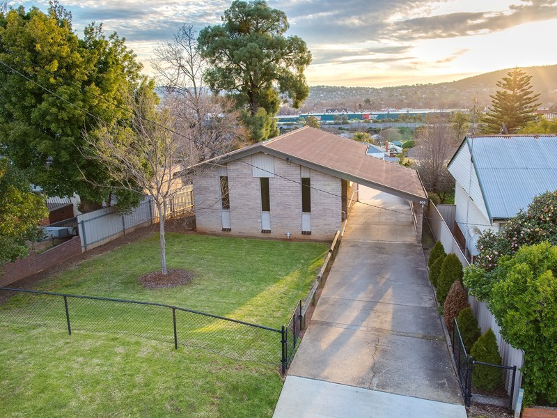 609 Beaumont Crescent, Albury NSW 2640
