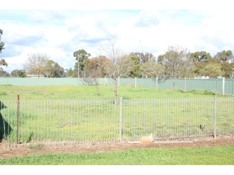 31 Portland Street, Penola SA 5277