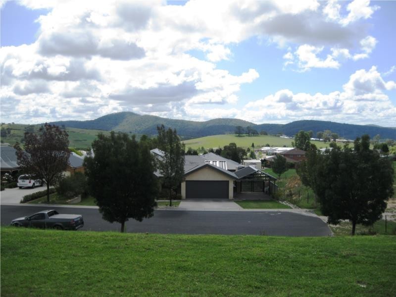 12 Claretash Avenue, South Bowenfels NSW 2790