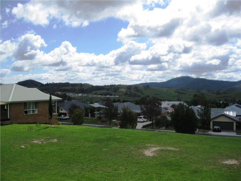 12 Claretash Avenue, South Bowenfels NSW 2790