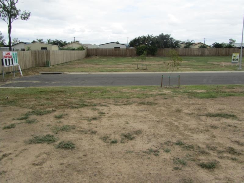 9 Rennot Court, Kelso QLD 4815