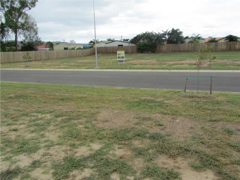 9 Rennot Court, Kelso QLD 4815