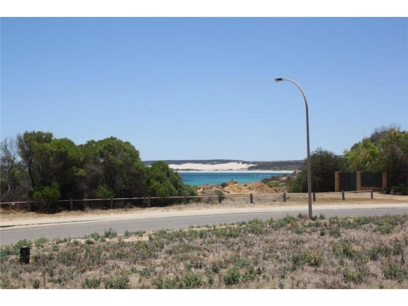 15 Surfside Terrace, Glenfield WA 6532