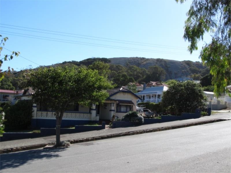 38 Melville Street, Albany WA 6330