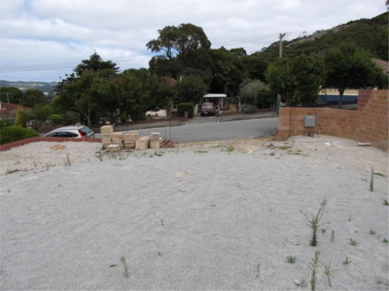 38 Melville Street, Albany WA 6330