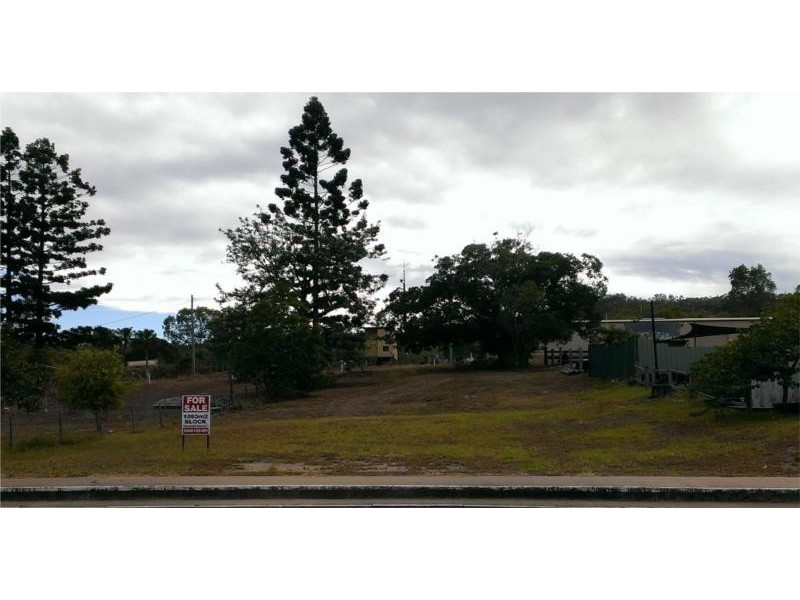 80 Heusman Street, Mount Perry QLD 4671