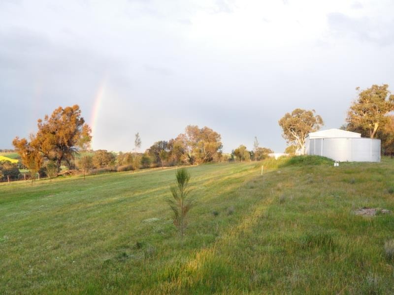 Lot 139 McDonald Road, Woodanilling WA 6316