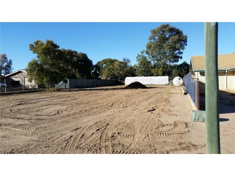 20 Wright Street, Roma QLD 4455