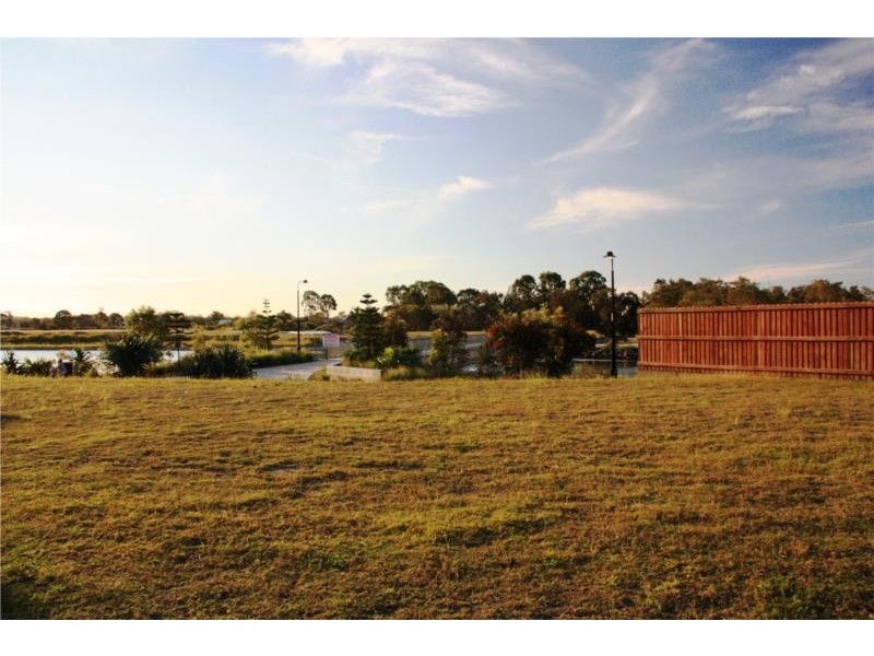 55 Lamatia Drive, Mountain Creek QLD 4557