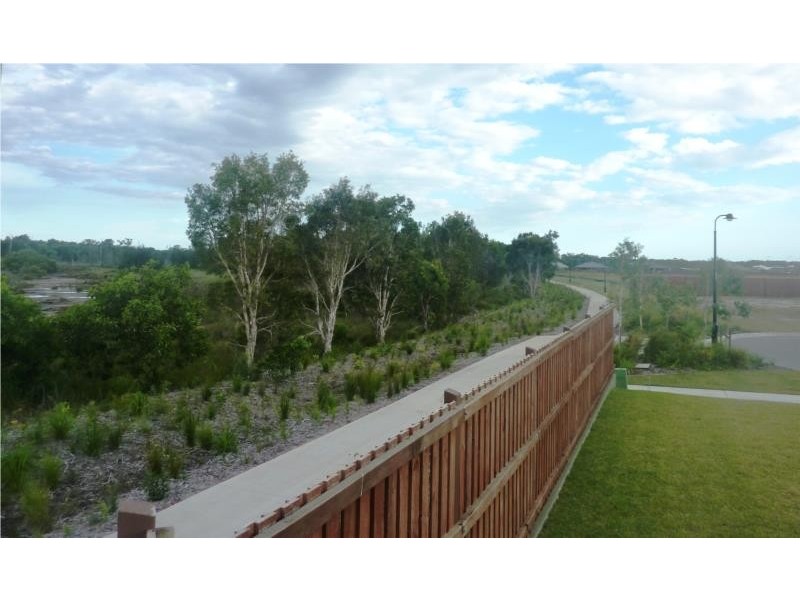 55 Lamatia Drive, Mountain Creek QLD 4557