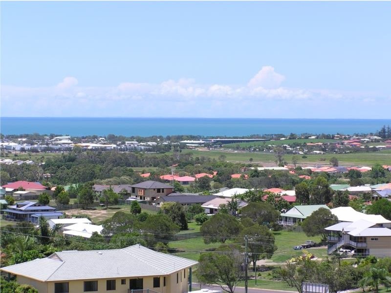 9 Swissalp Drive, Urraween QLD 4655