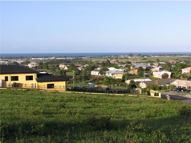 9 Swissalp Drive, Urraween QLD 4655